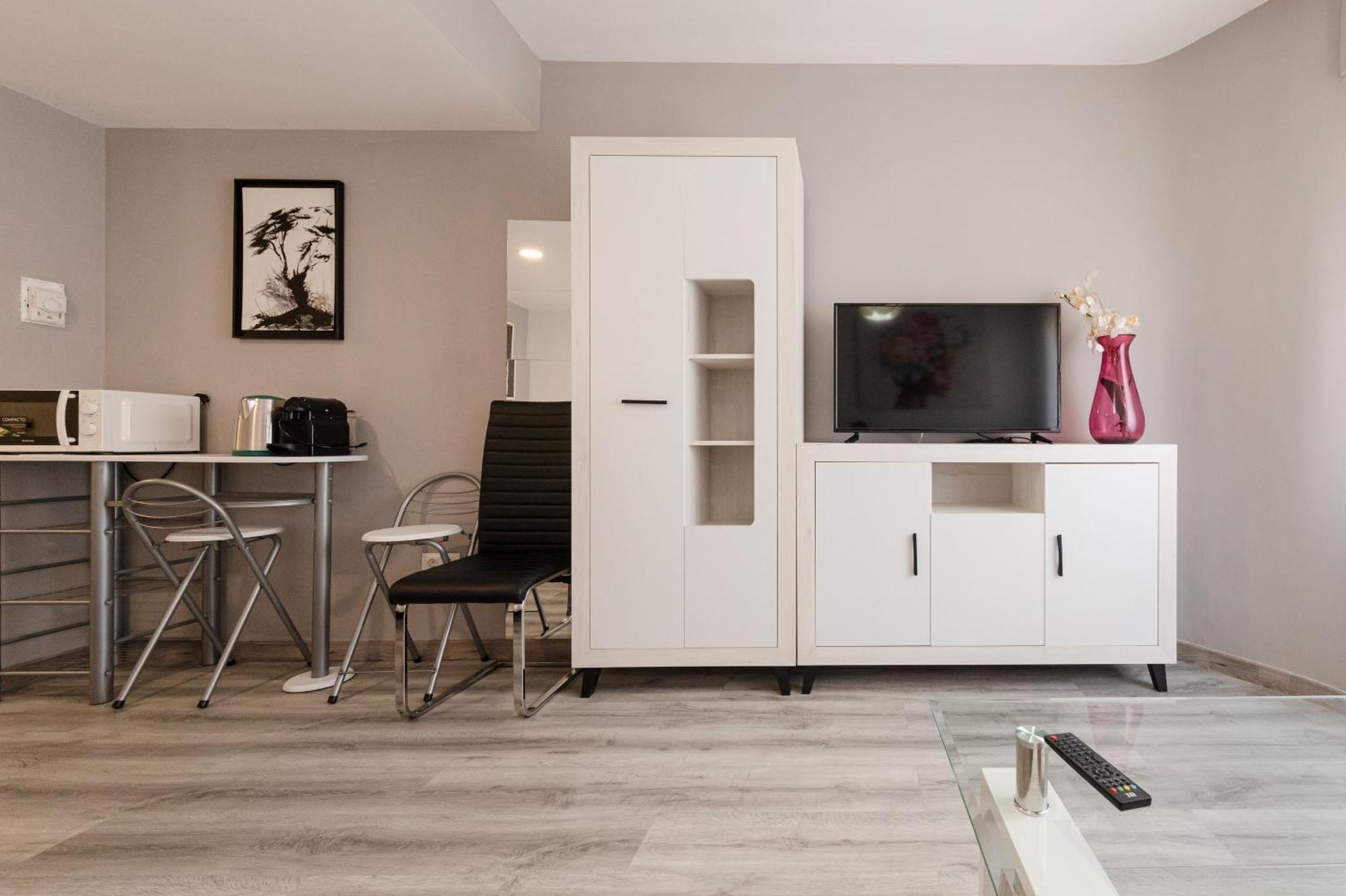Calm Apartment